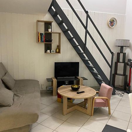 Appartement Cosy - Les Ecureuils Арес Экстерьер фото