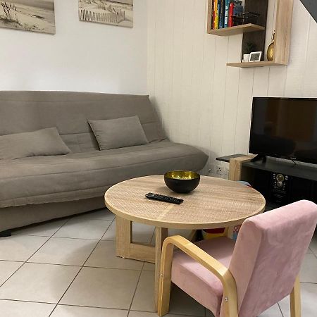 Appartement Cosy - Les Ecureuils Арес Экстерьер фото