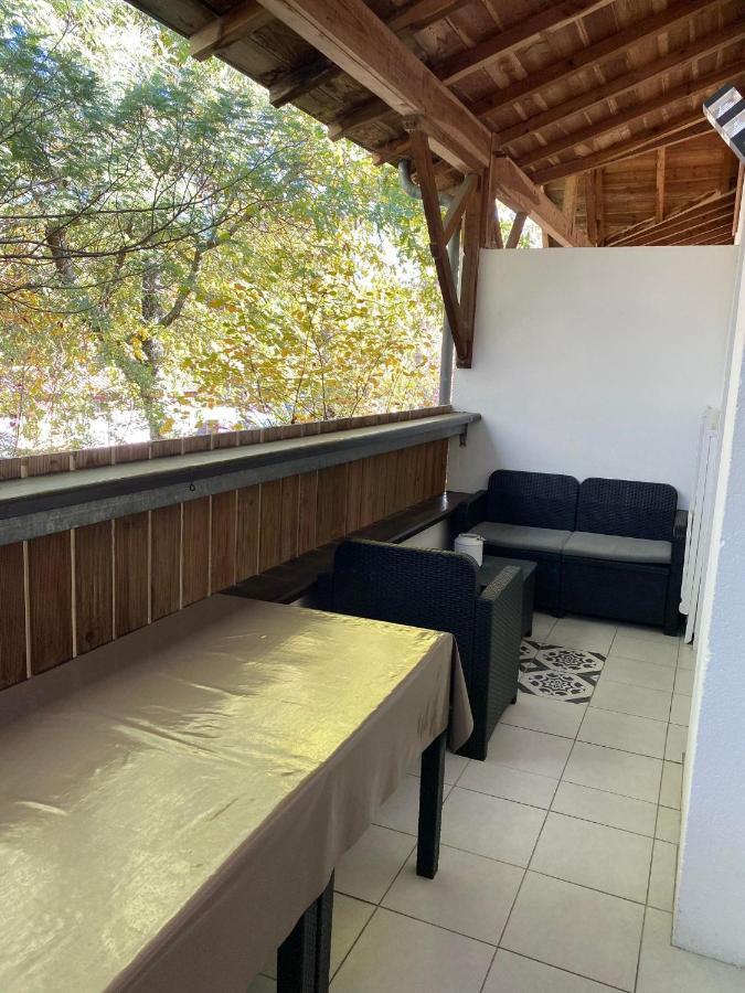 Appartement Cosy - Les Ecureuils Арес Экстерьер фото